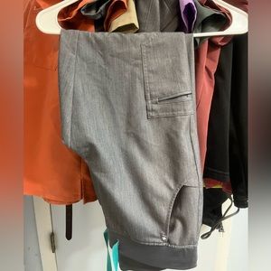 Figs Graphite Zamora jogger scrub pants. Size Small Petite.